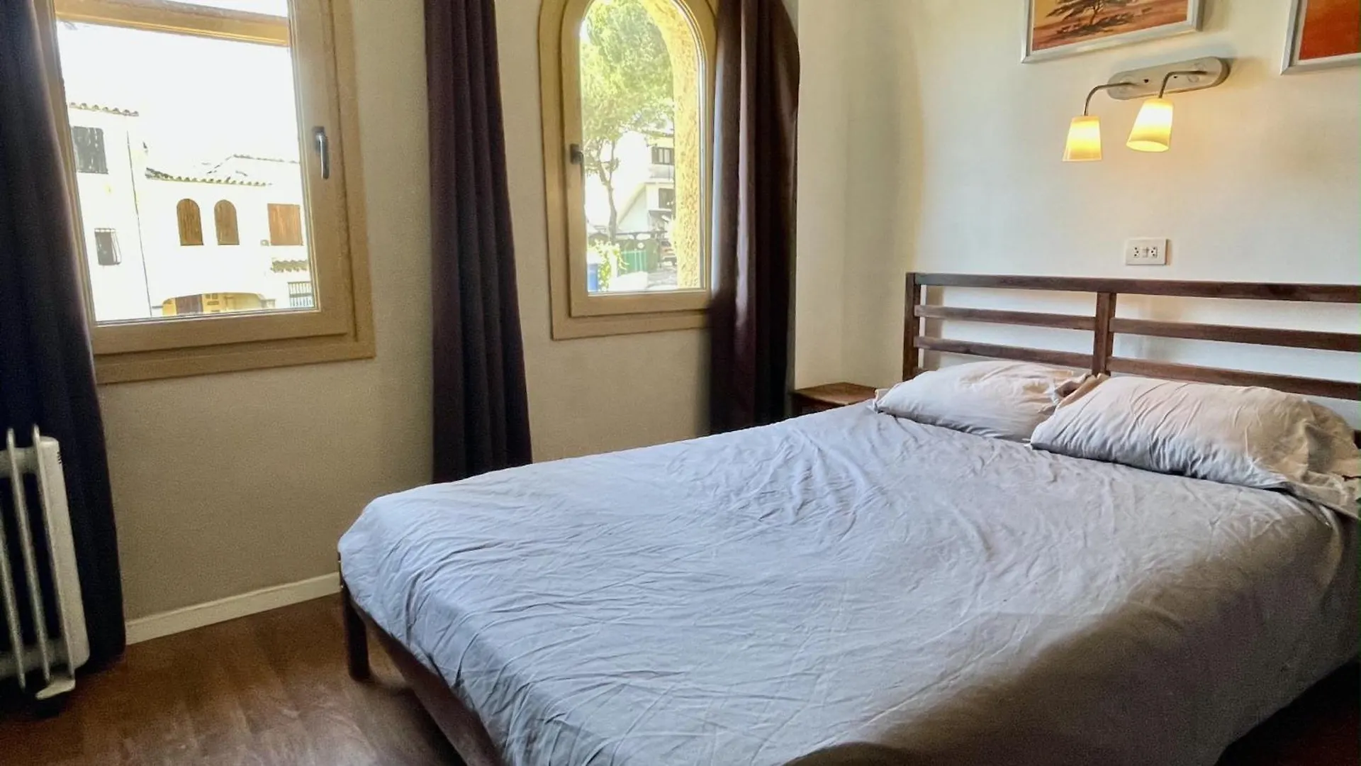 Vila Oslo - Casa Torre Vella L'Estartit 0*,  Španělsko